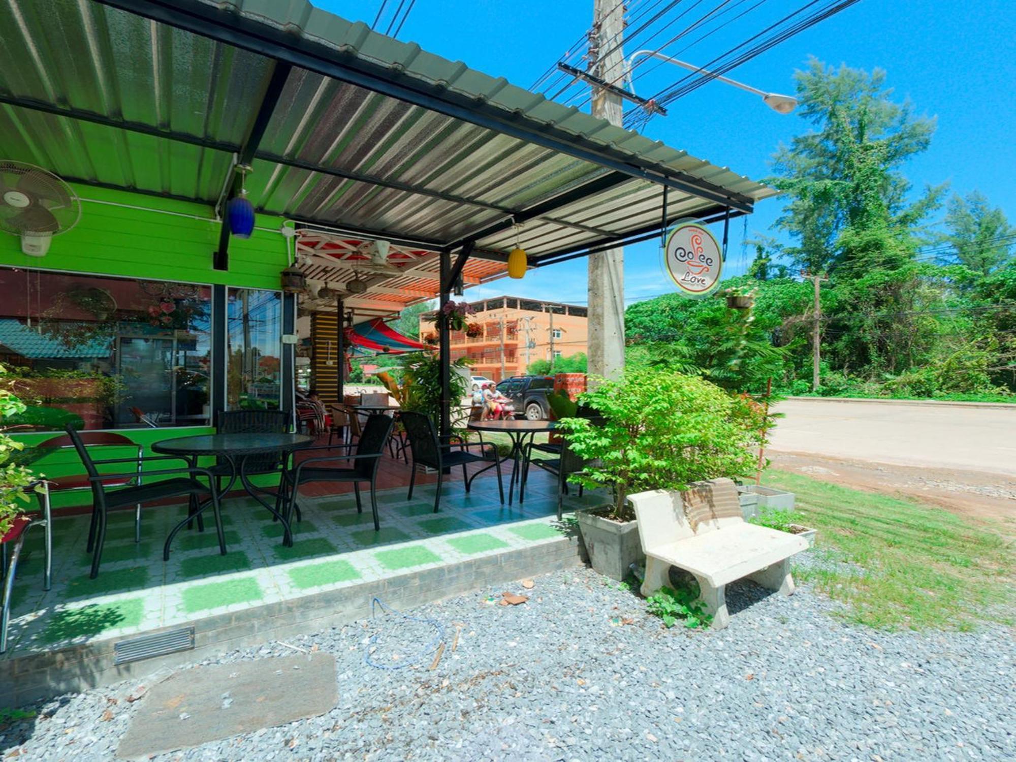 Rim Khao Resort Ko Lanta Exteriör bild