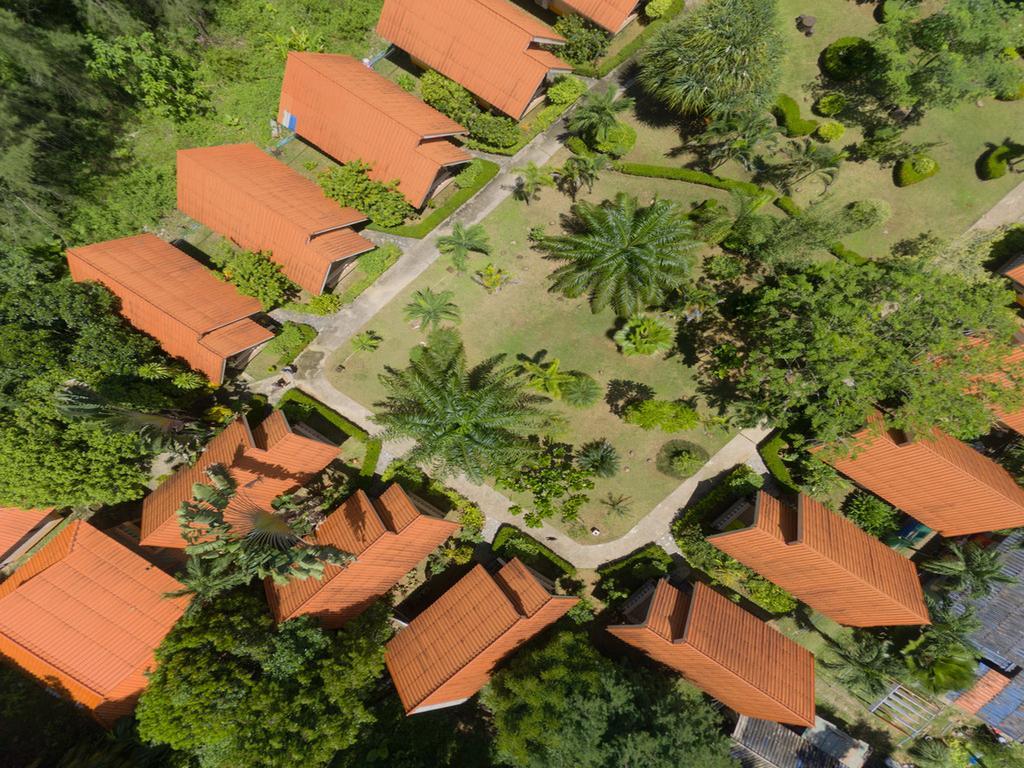 Rim Khao Resort Ko Lanta Exteriör bild